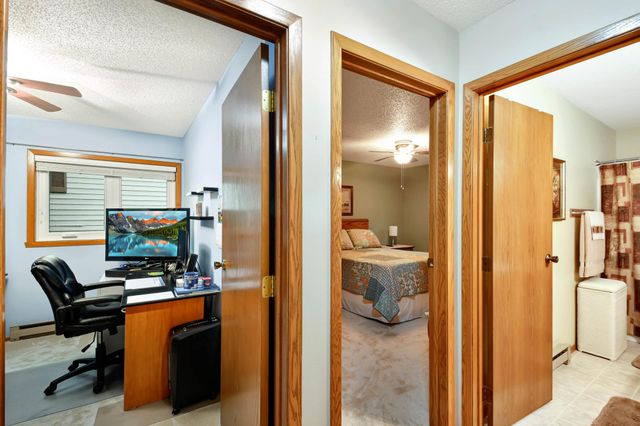 1510 28th Avenue S, Fargo, ND 58103