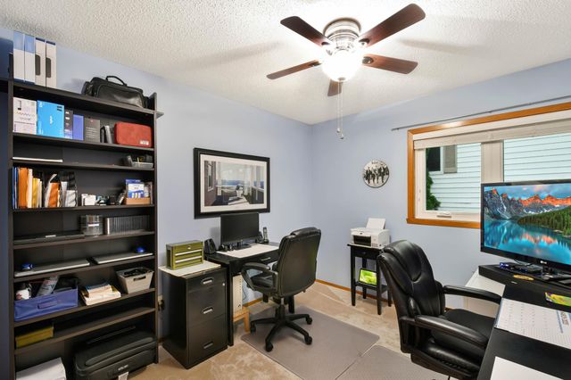 1510 28th Avenue S, Fargo, ND 58103