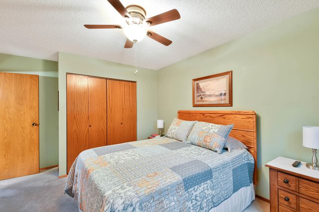 1510 28th Avenue S, Fargo, ND 58103