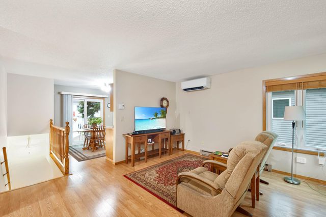 1510 28th Avenue S, Fargo, ND 58103