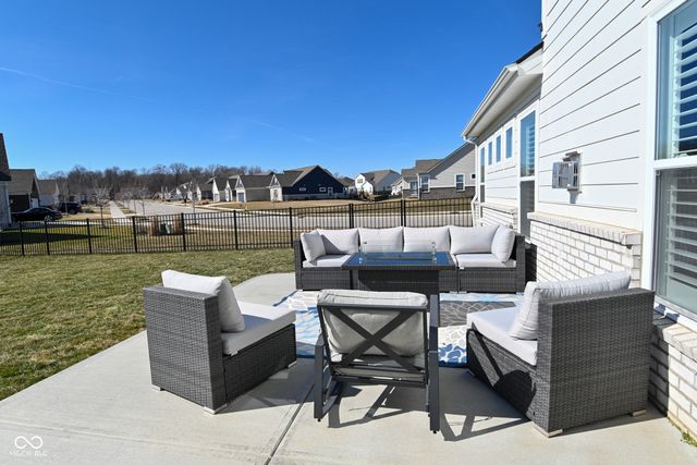 11561 Flynn Place, Noblesville, IN 46060