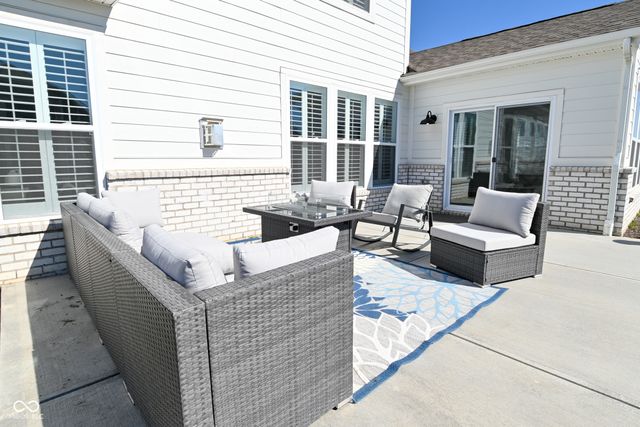 11561 Flynn Place, Noblesville, IN 46060