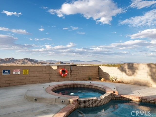 30280 Bourbon Road, Lucerne Valley, CA 92356