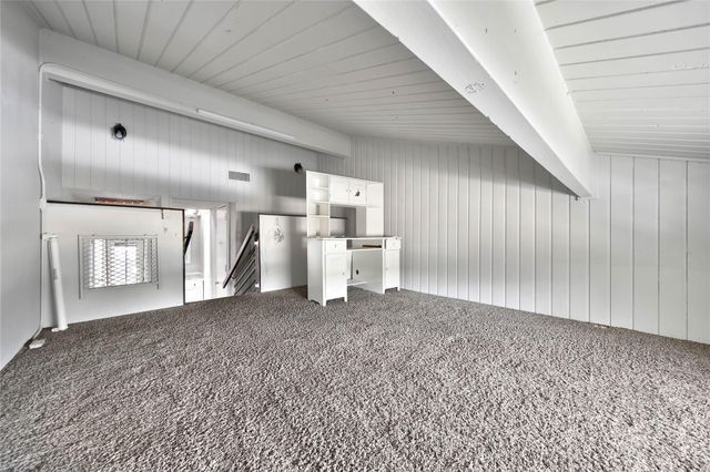 28 Lakeway Street, Conroe, TX 77304