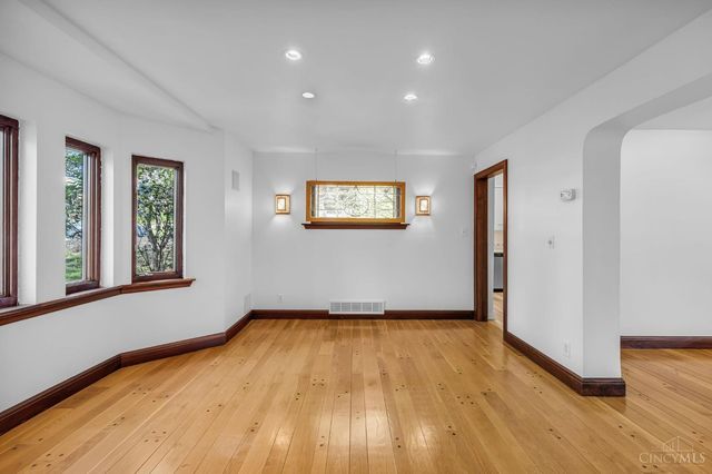 3112 Linview Avenue, Cincinnati, OH 45208