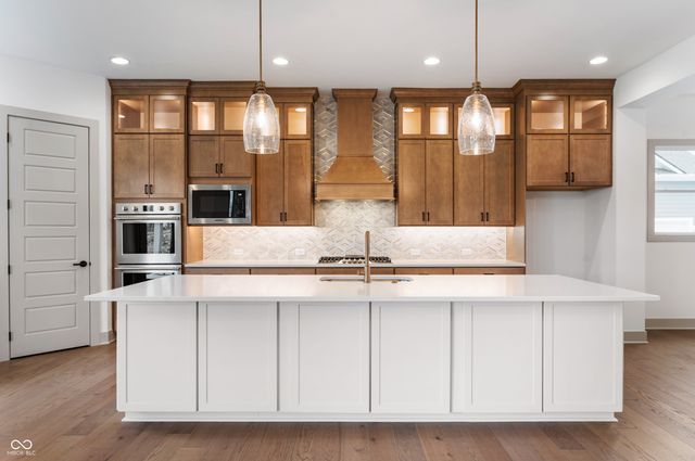 1421 Chatham Hills Boulevard, Westfield, IN 46074
