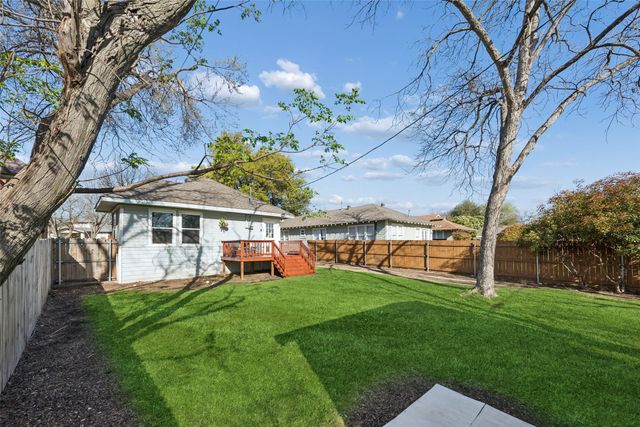 728 N Winnetka Avenue, Dallas, TX 75208