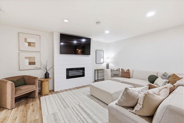N2288 HILLANDALE DRIVE, Greenville, WI 54942