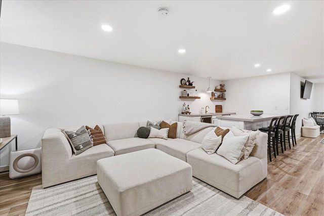 N2288 HILLANDALE DRIVE, Greenville, WI 54942
