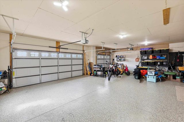 N2288 HILLANDALE DRIVE, Greenville, WI 54942