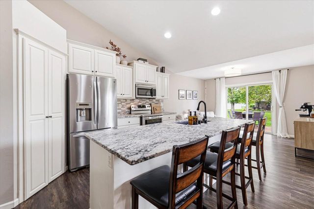 N2288 HILLANDALE DRIVE, Greenville, WI 54942