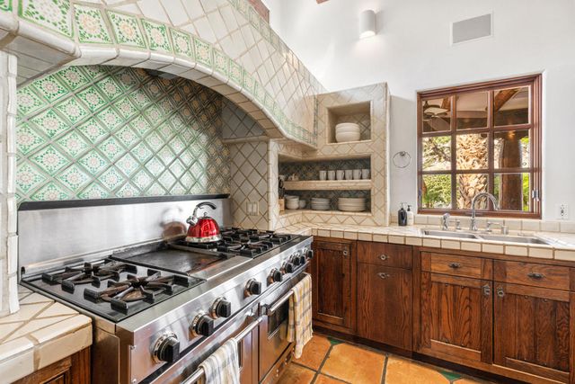 53055 Avenida Juarez, La Quinta, CA 92253