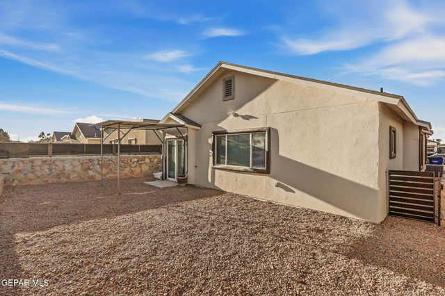 12764 Tre Maximiliano Avenue, El Paso, TX 79938