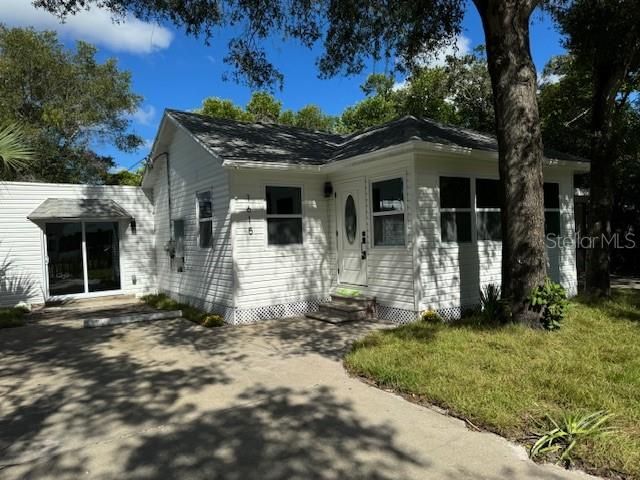 1615 39TH STREET S, St Petersburg, FL 33711