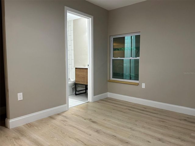 1615 39TH STREET S, St Petersburg, FL 33711