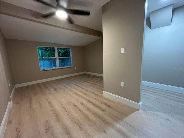 1615 39TH STREET S, St Petersburg, FL 33711