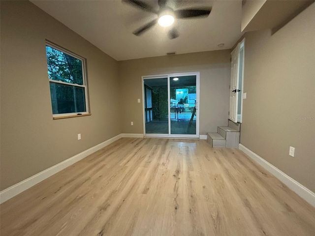 1615 39TH STREET S, St Petersburg, FL 33711