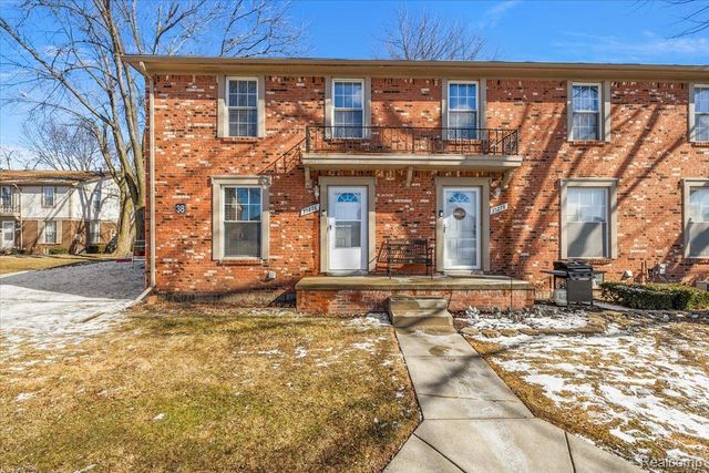 35276 Terrybrook Drive, Sterling Heights, MI 48312