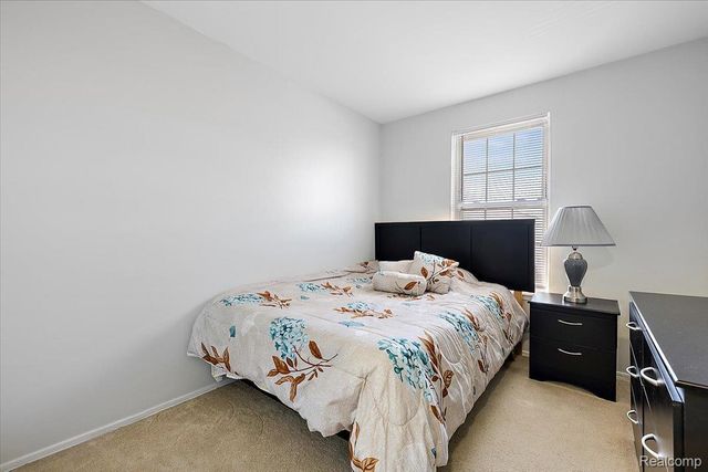 35276 Terrybrook Drive, Sterling Heights, MI 48312