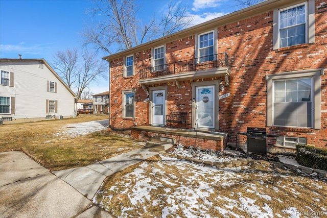 35276 Terrybrook Drive, Sterling Heights, MI 48312