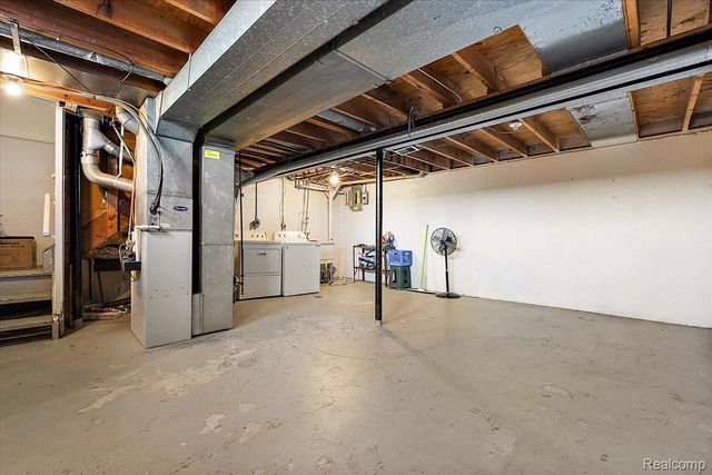 35276 Terrybrook Drive, Sterling Heights, MI 48312