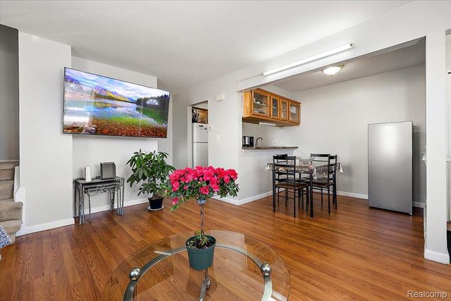 35276 Terrybrook Drive, Sterling Heights, MI 48312