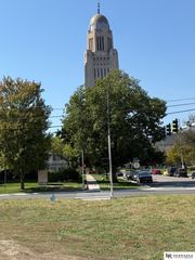 602 S 17th Street, Lincoln, NE 68508