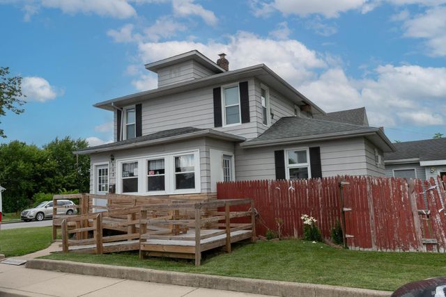 902 S Main St, Mishawaka, IN 46544