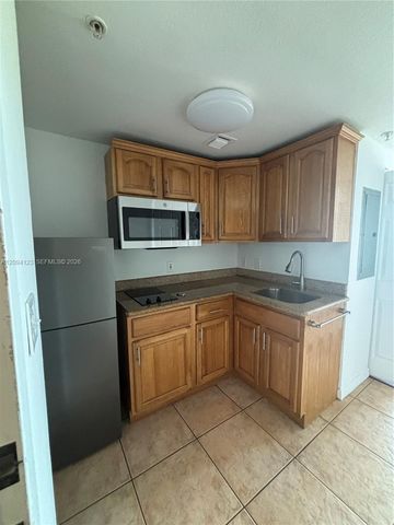 4242 NW 2nd Street 813, Miami, FL 33126