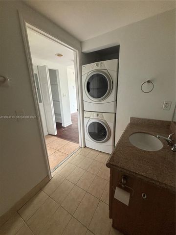 4242 NW 2nd Street 813, Miami, FL 33126