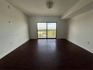 4242 NW 2nd Street 813, Miami, FL 33126