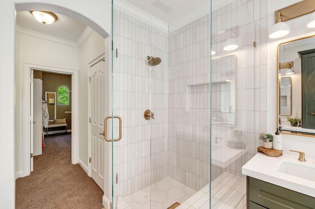 141 Flint Rock Ct, Roseville, CA 95747
