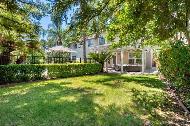 141 Flint Rock Ct, Roseville, CA 95747