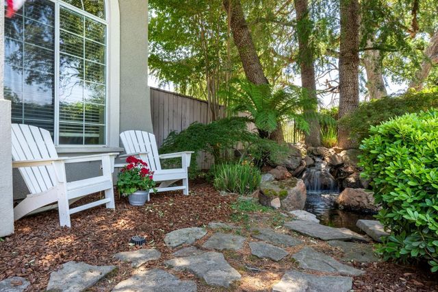 141 Flint Rock Ct, Roseville, CA 95747