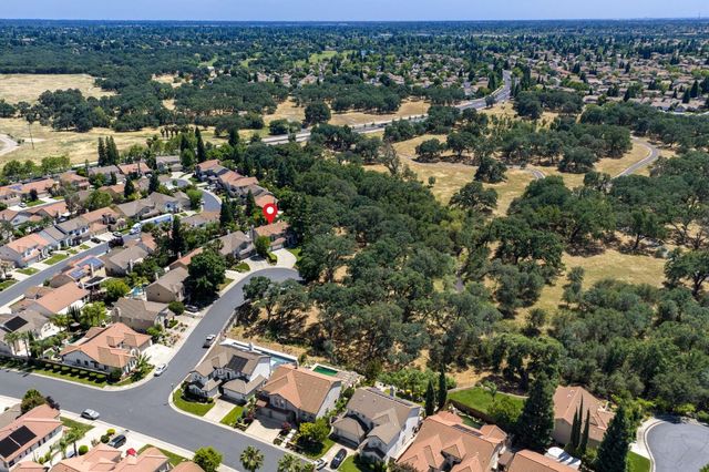 141 Flint Rock Ct, Roseville, CA 95747