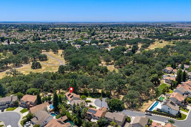 141 Flint Rock Ct, Roseville, CA 95747