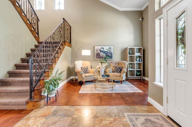 141 Flint Rock Ct, Roseville, CA 95747