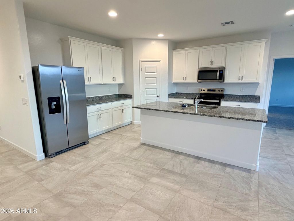 12772 E BAHIA Court, Florence, AZ 85132 — photo 4