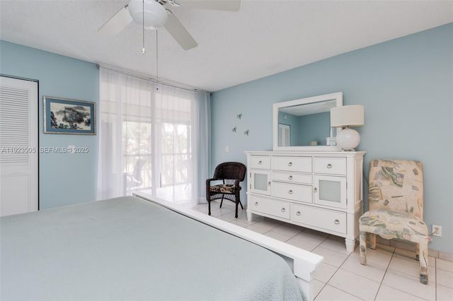 7300 Lake Cir Dr 303, Margate, FL 33063