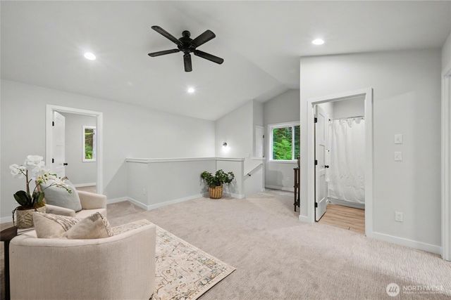 9 Summer Bell Lane, Bellingham, WA 98229