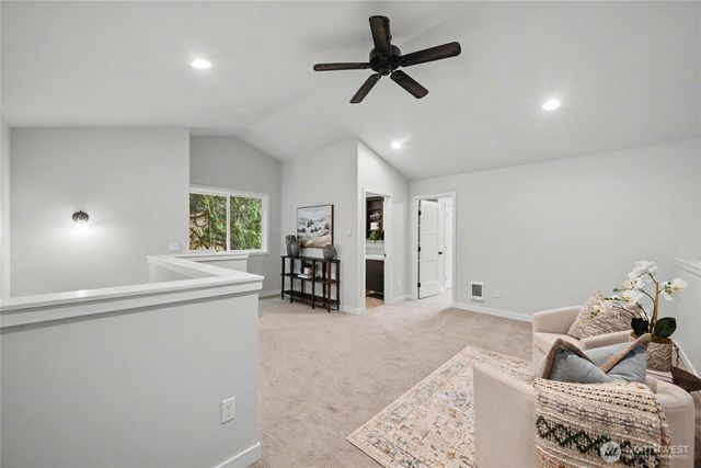 9 Summer Bell Lane, Bellingham, WA 98229