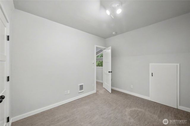 9 Summer Bell Lane, Bellingham, WA 98229