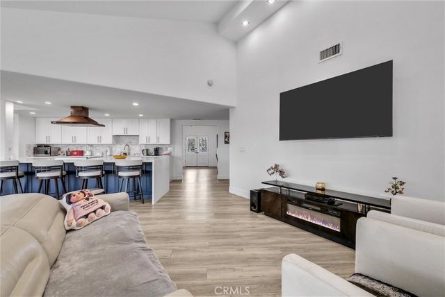 29795 Eagle Point, Canyon Lake, CA 92587