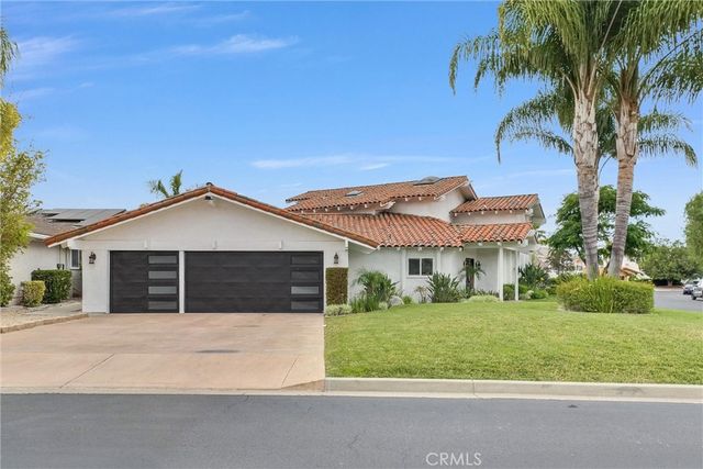 29795 Eagle Point, Canyon Lake, CA 92587