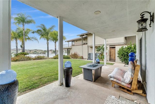 29795 Eagle Point, Canyon Lake, CA 92587