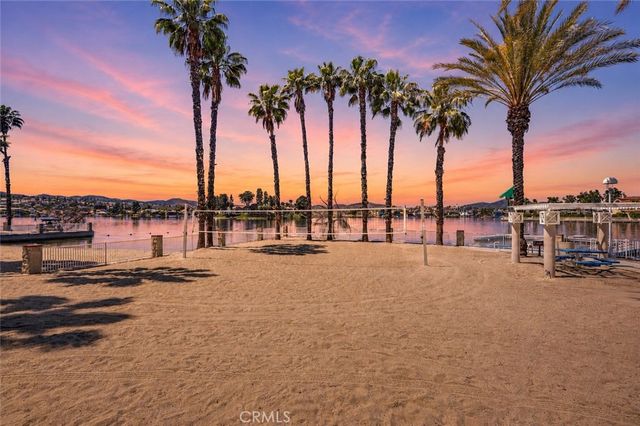 29795 Eagle Point, Canyon Lake, CA 92587