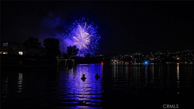 29795 Eagle Point, Canyon Lake, CA 92587
