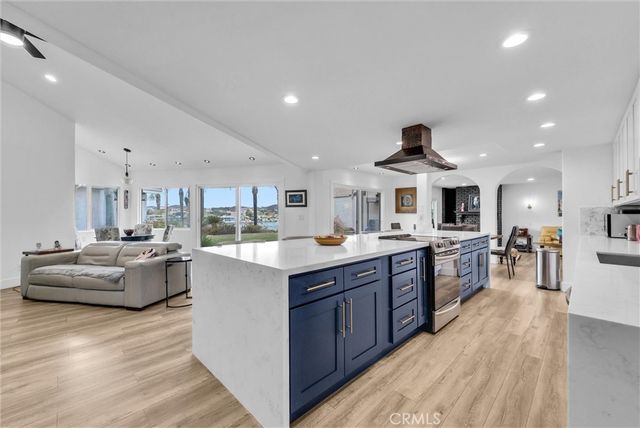 29795 Eagle Point, Canyon Lake, CA 92587