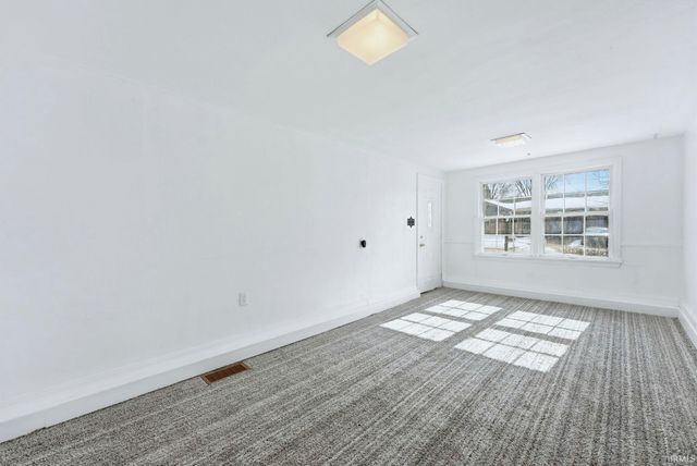 4827 Arlington Avenue, Fort Wayne, IN 46807