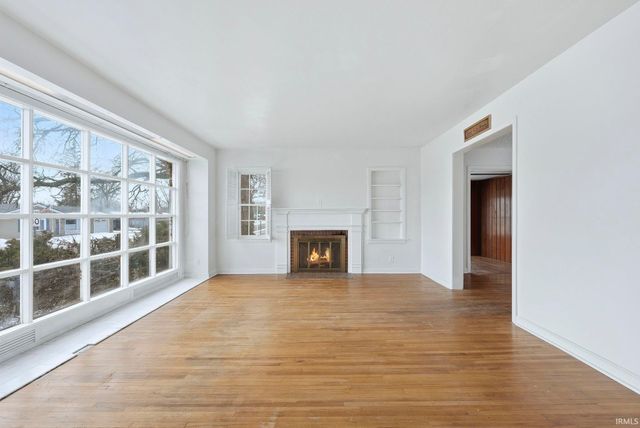 4827 Arlington Avenue, Fort Wayne, IN 46807